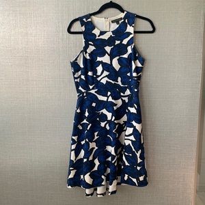 Beautiful banana republic sleeveless dress